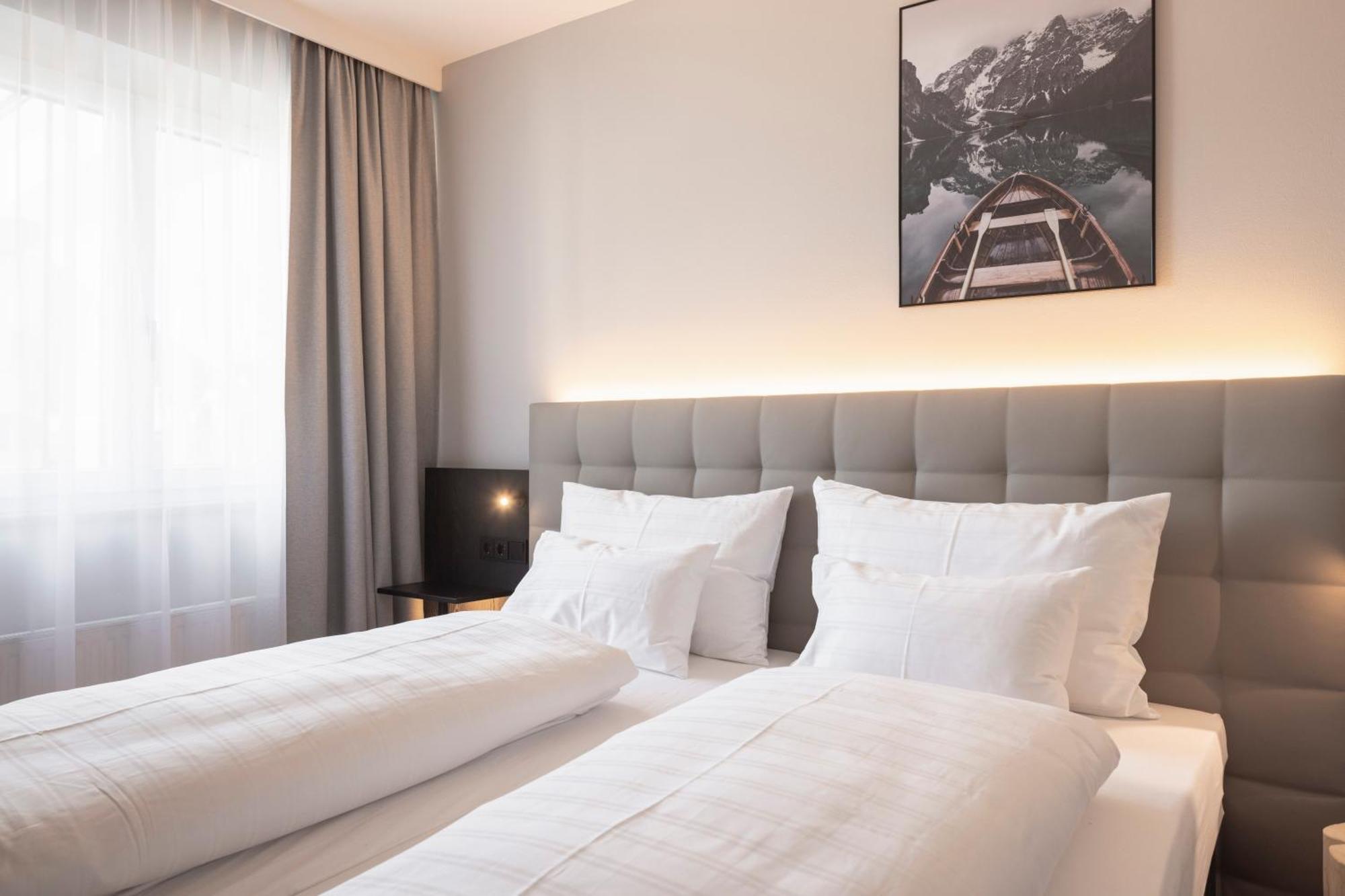 Stadthotel Goldenes Schiff Бад-Ишль Экстерьер фото